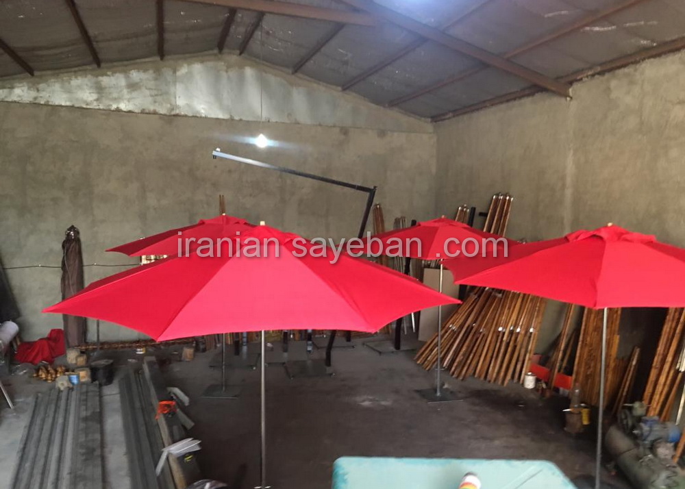 چتر سایبان پایه وسط در کارگاه (2)
